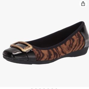Anne Klein Sport - tiger print ballerina flats